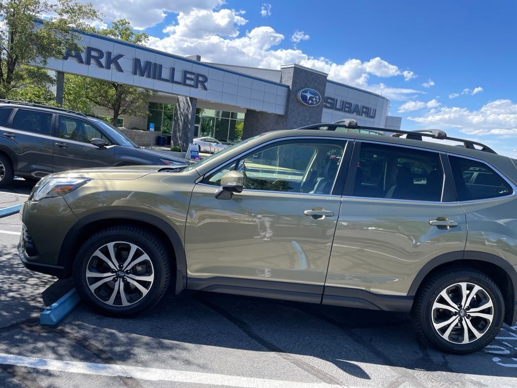 2023 SUBARU Forester