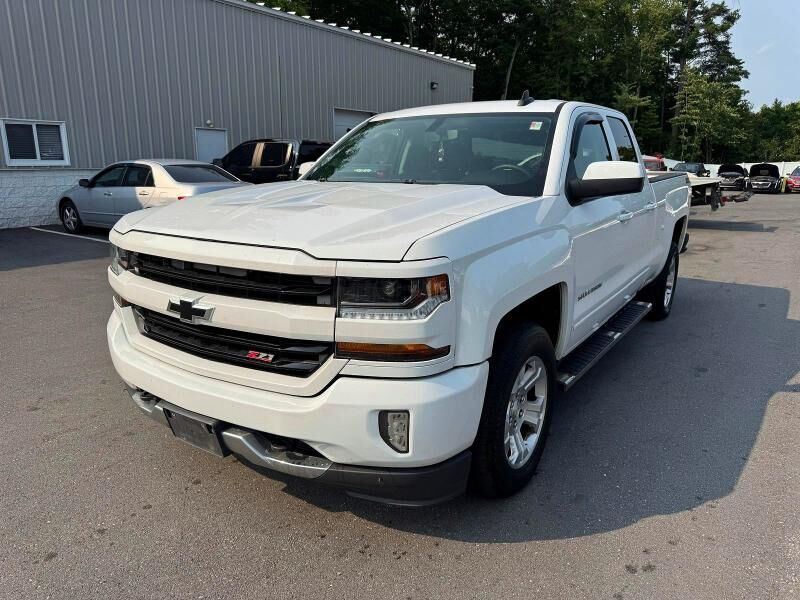 2017 CHEVROLET Silverado