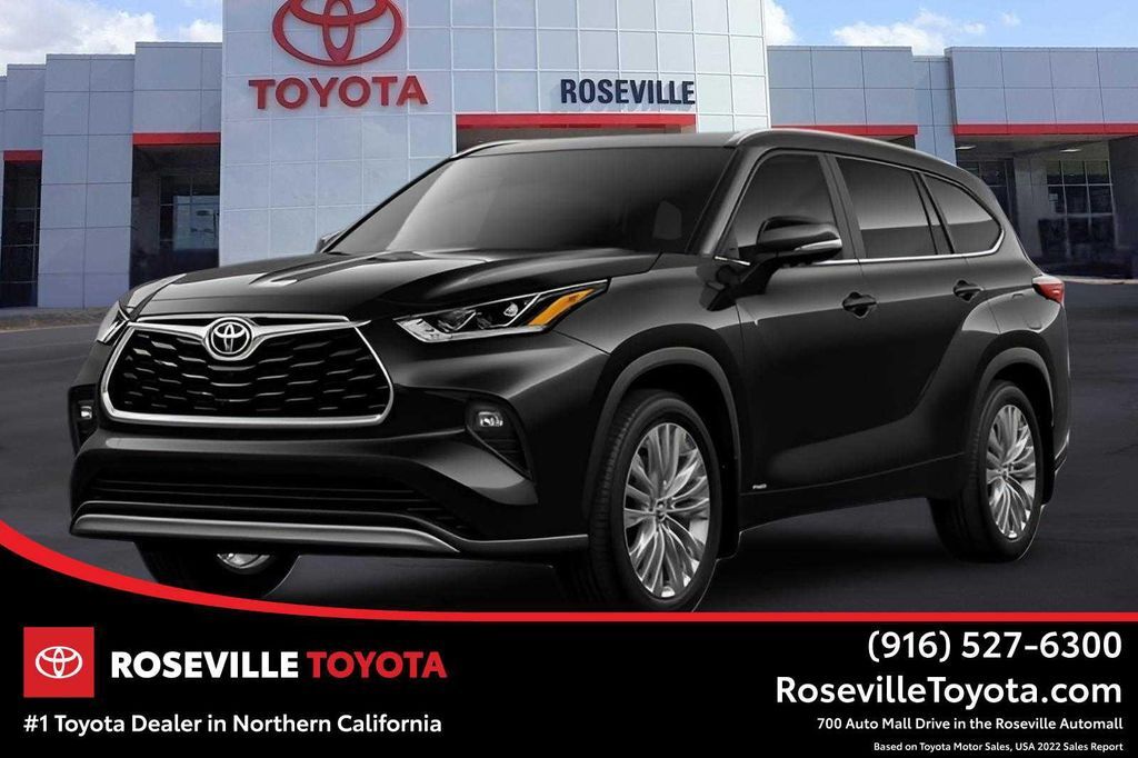 2026 TOYOTA Highlander