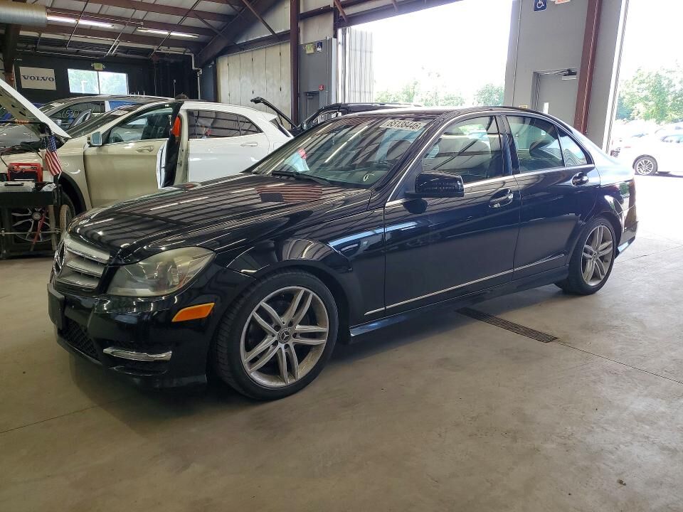 2012 MERCEDES-BENZ C-Class