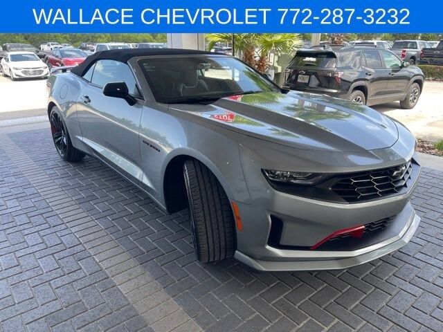 2023 CHEVROLET Camaro