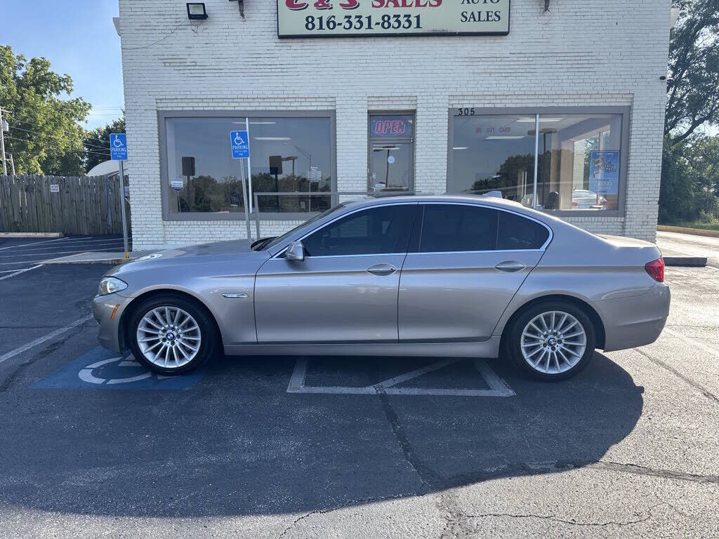 2012 BMW 5 Series