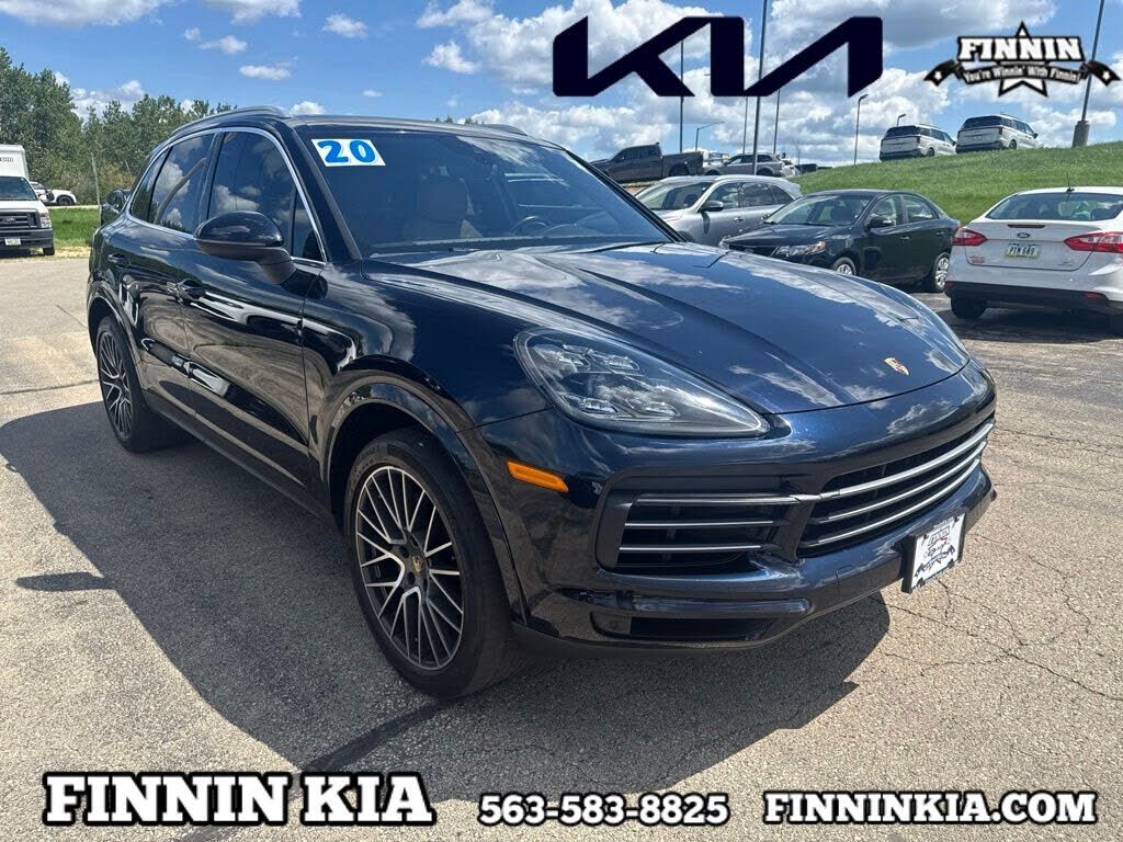 2020 PORSCHE Cayenne