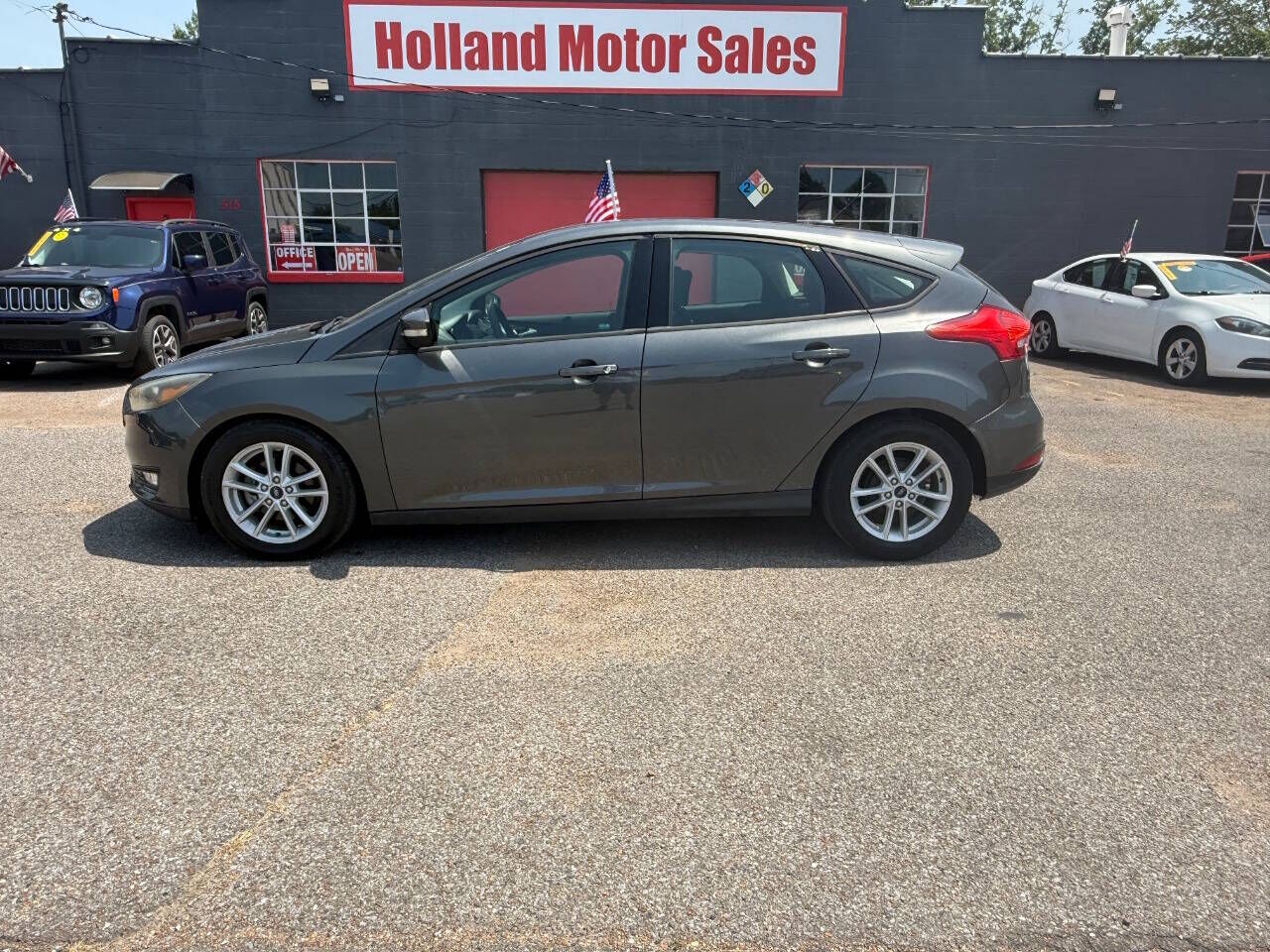 2017 FORD Focus