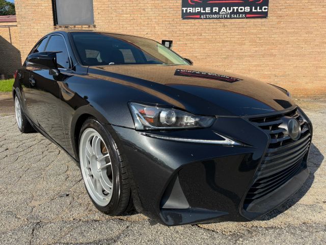 2020 LEXUS IS
