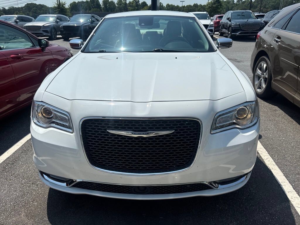 2016 CHRYSLER 300