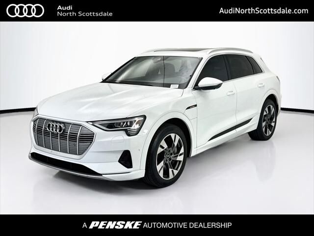 2021 AUDI e-tron