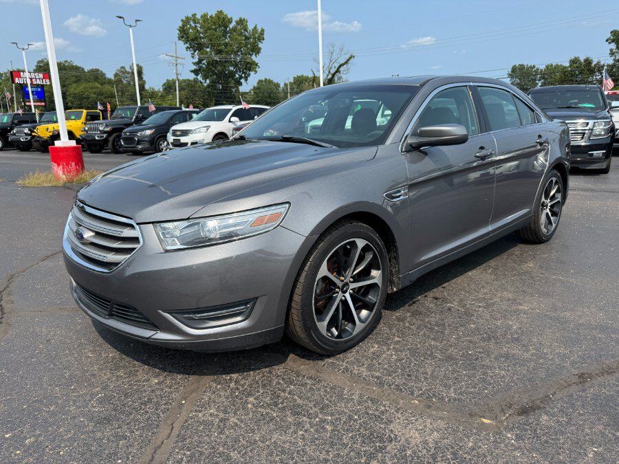 2014 FORD Taurus