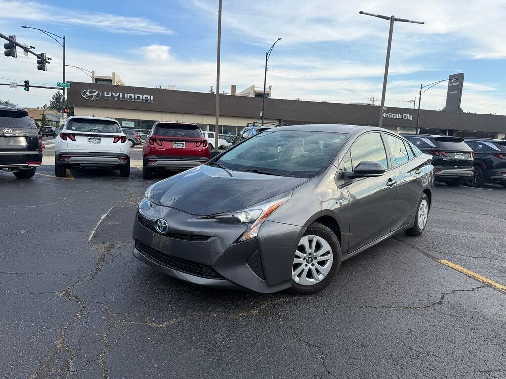 2016 TOYOTA PRIUS
