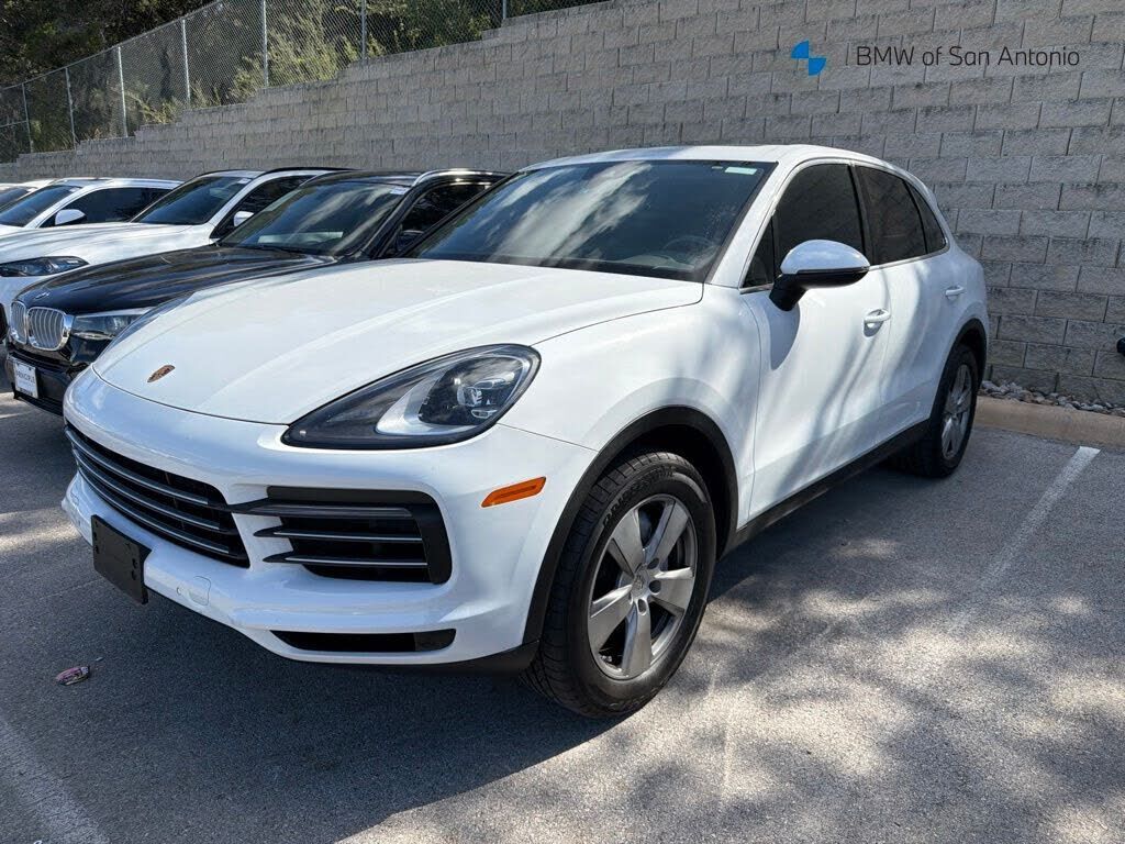 2019 PORSCHE Cayenne