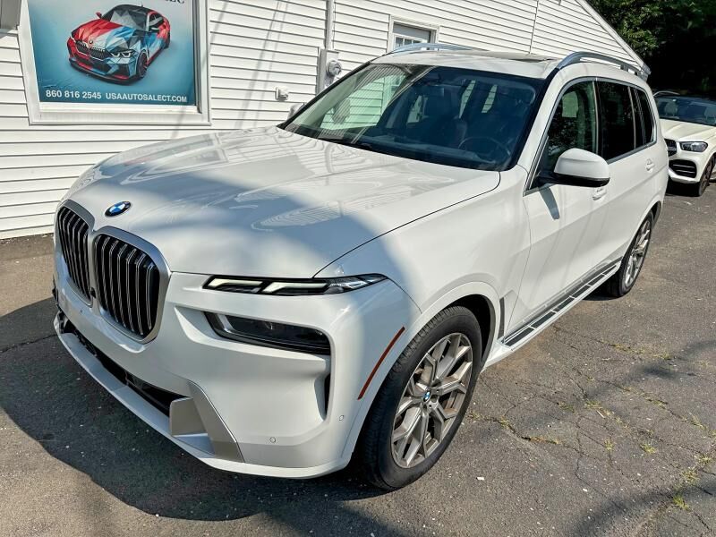 2025 BMW X7