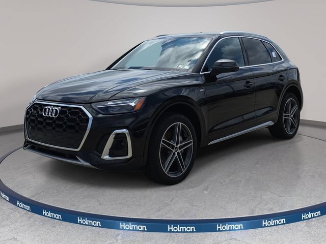 2023 AUDI Q5 e