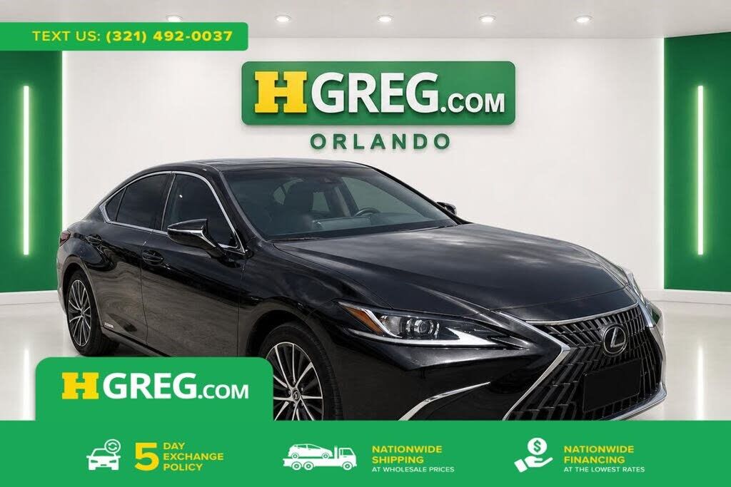 2022 LEXUS ES