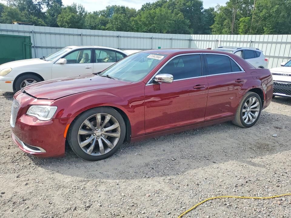 2019 CHRYSLER 300
