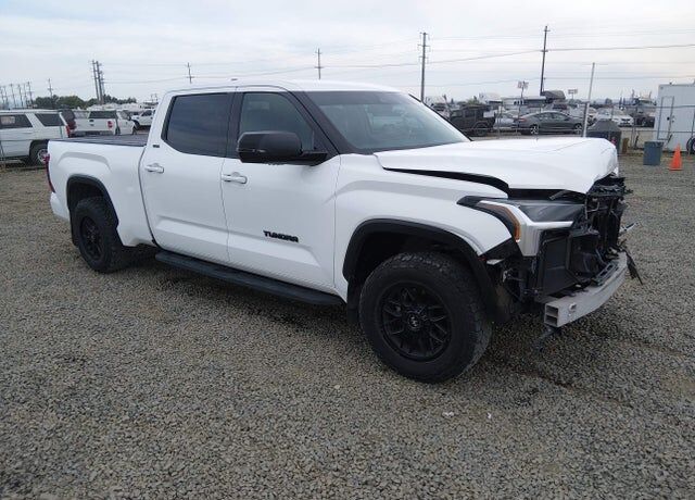 2022 TOYOTA Tundra