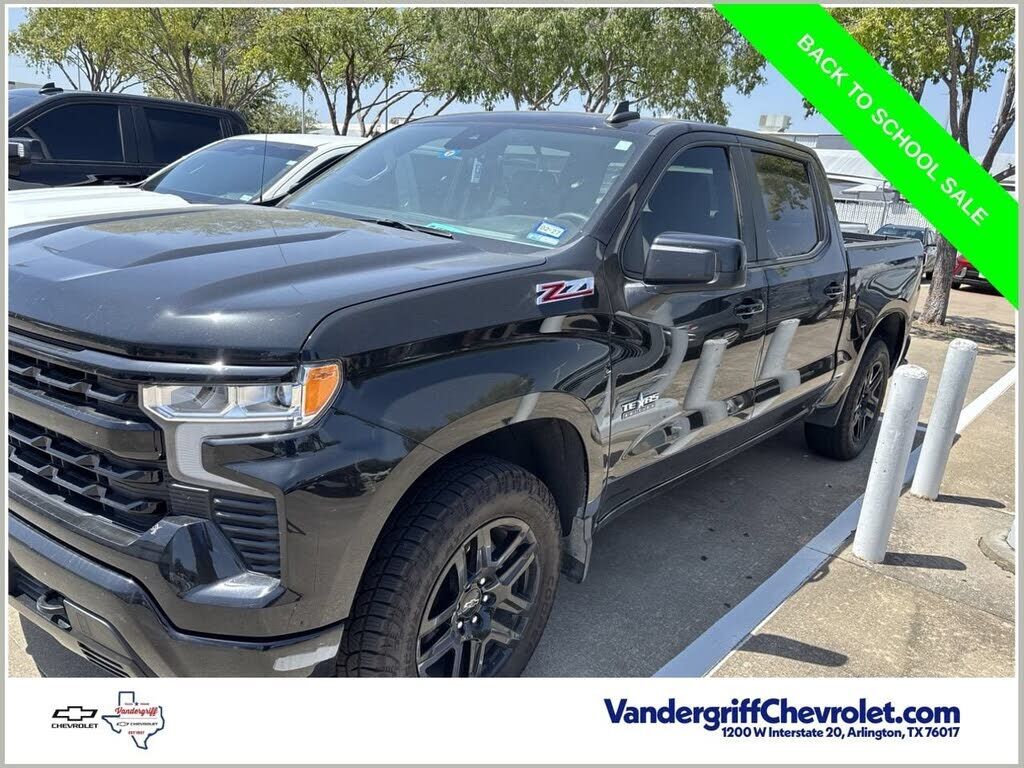 2022 CHEVROLET Silverado