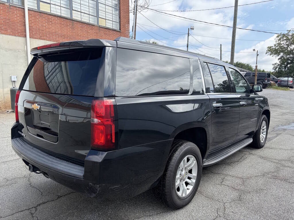 2020 CHEVROLET Suburban
