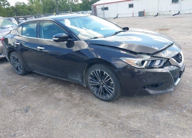 2016 NISSAN Maxima