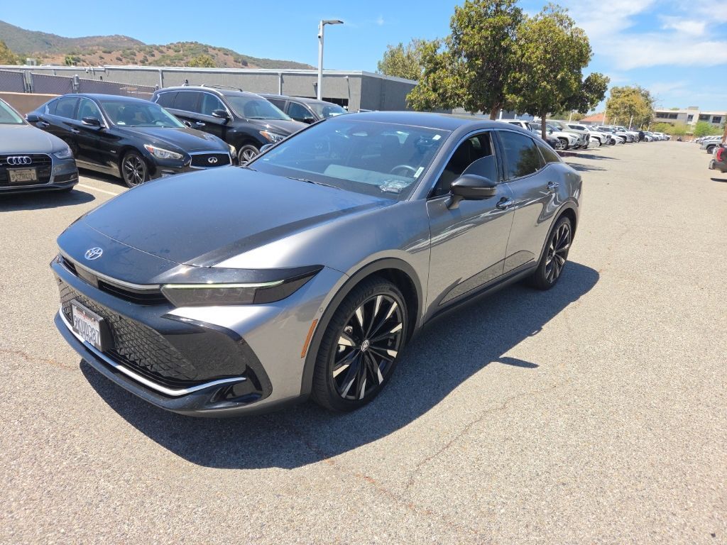 2023 TOYOTA CROWN
