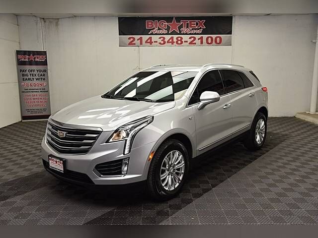 2017 CADILLAC XT5