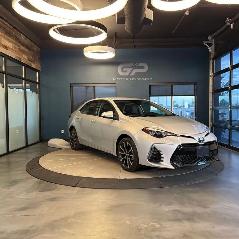 2019 TOYOTA Corolla