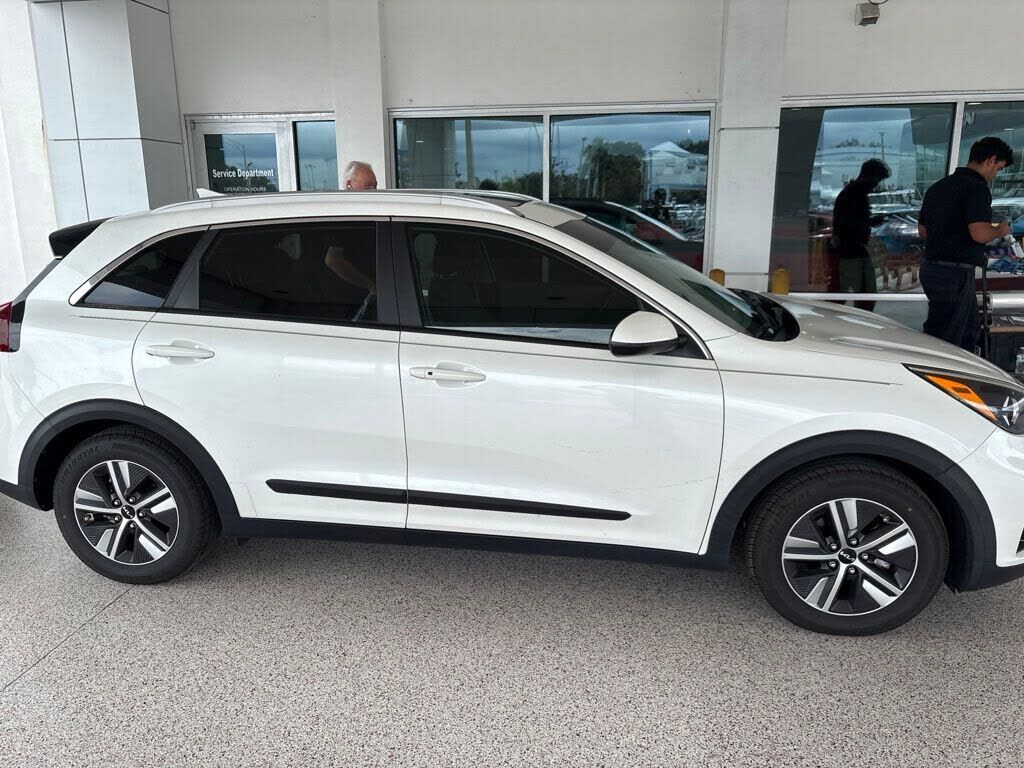 2022 KIA Niro