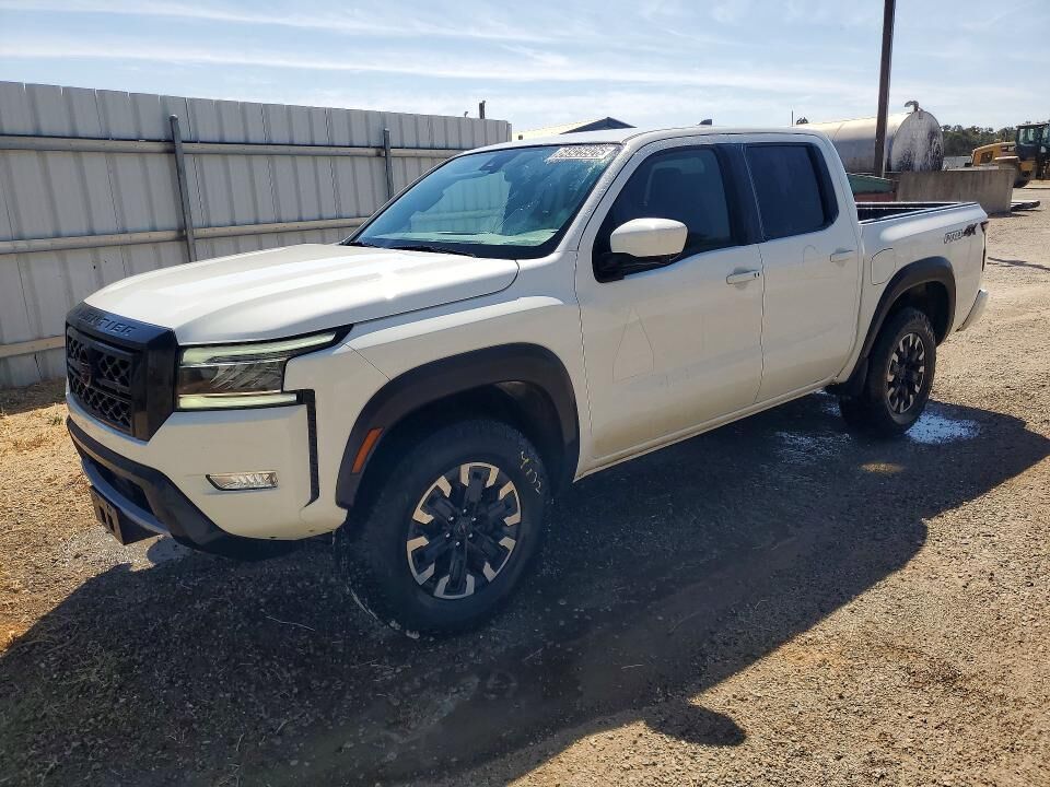 2024 NISSAN Frontier