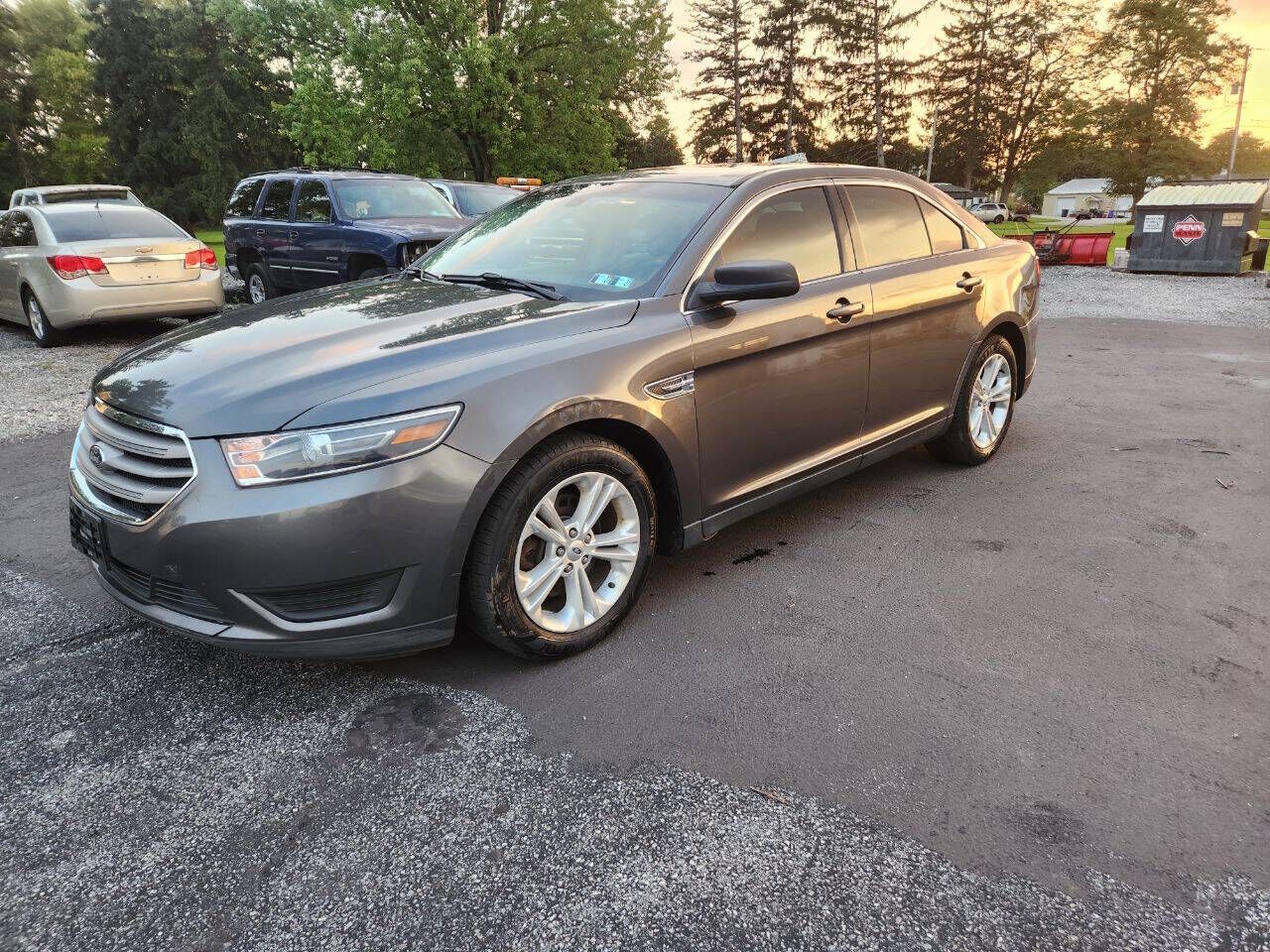 2016 FORD Taurus