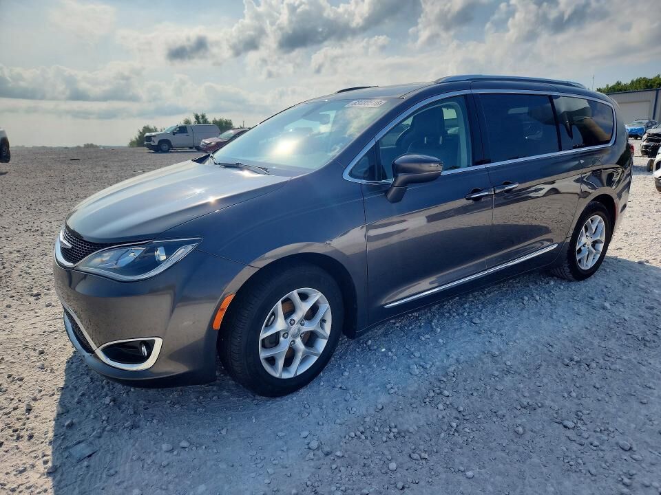2018 CHRYSLER Pacifica