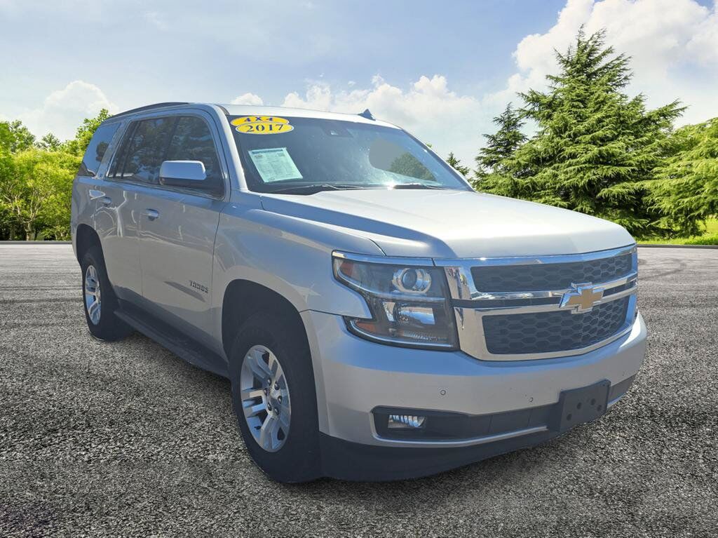 2017 CHEVROLET Tahoe