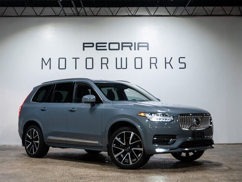 2023 VOLVO XC90