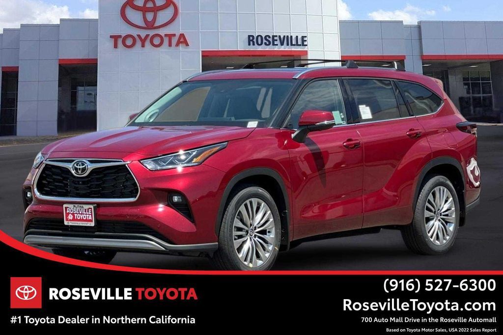 2026 TOYOTA Highlander