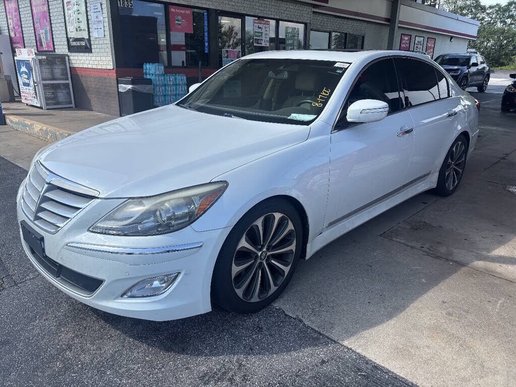 2013 HYUNDAI Genesis