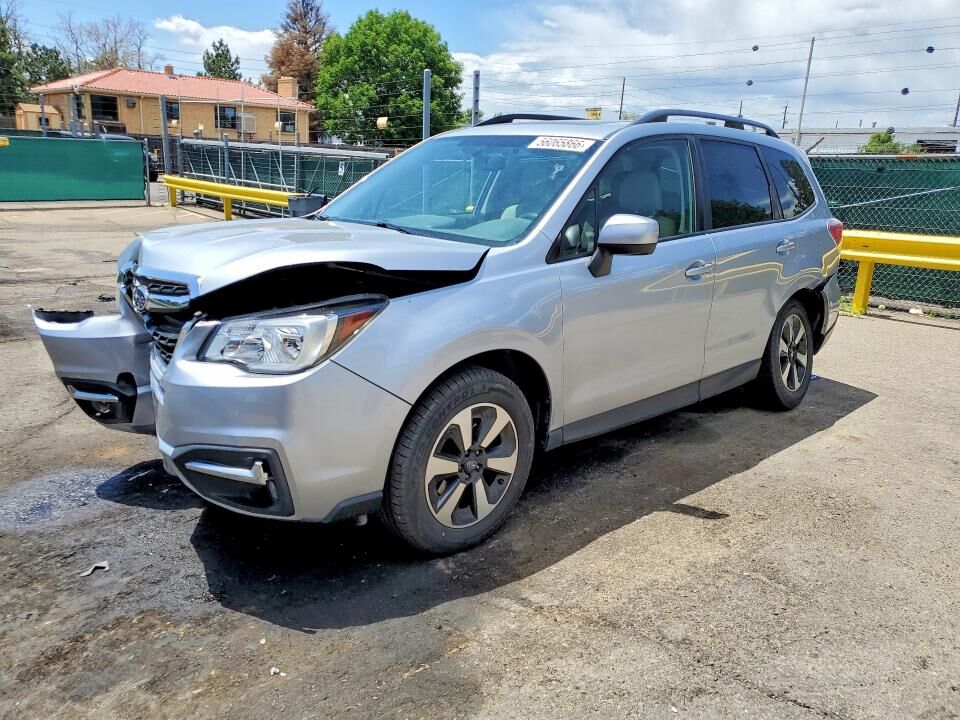 2017 SUBARU Forester