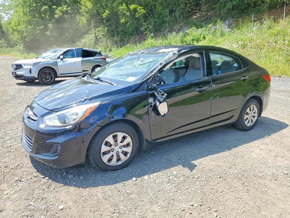 2015 HYUNDAI Accent