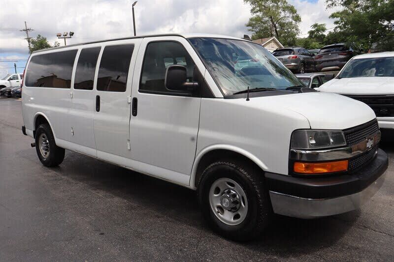 2018 CHEVROLET Express
