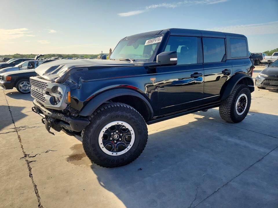 2024 FORD Bronco