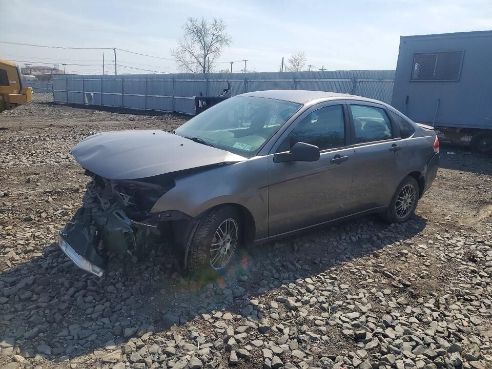 2011 FORD Focus