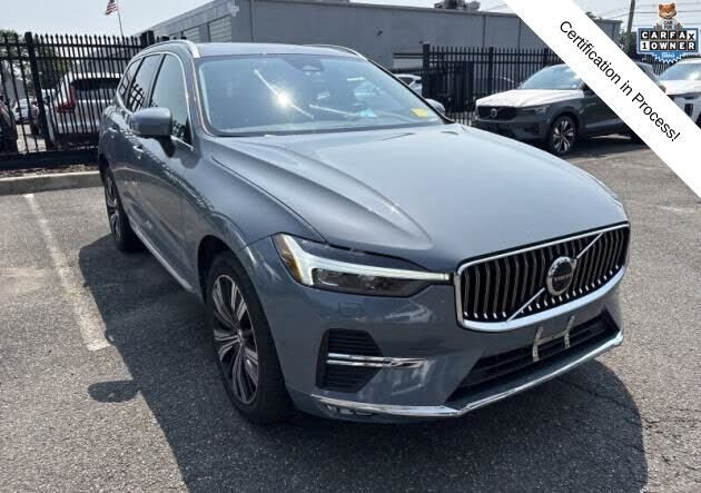 2023 VOLVO XC60