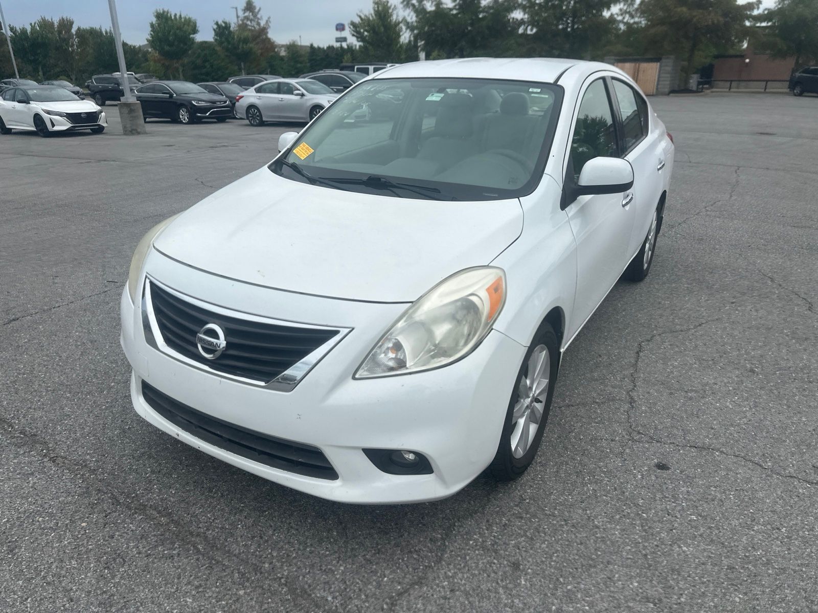 2014 NISSAN Versa