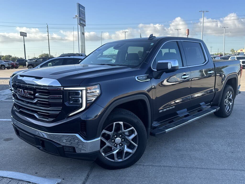 2023 GMC Sierra