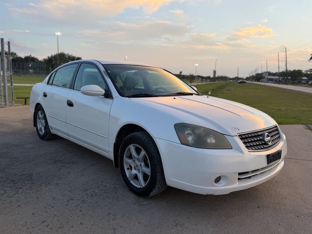 2005 NISSAN Altima