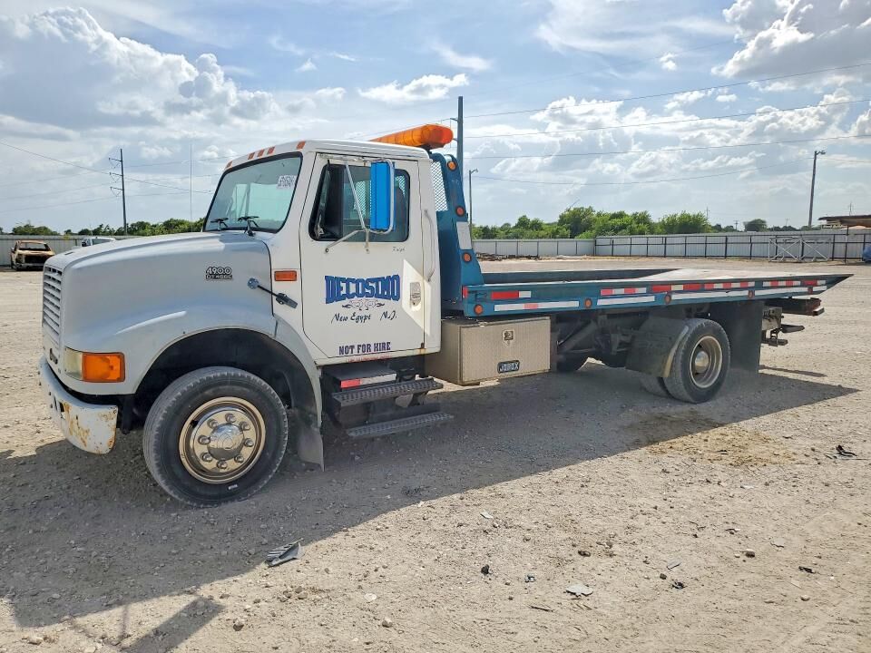 1993 INTERNATIONAL 4600