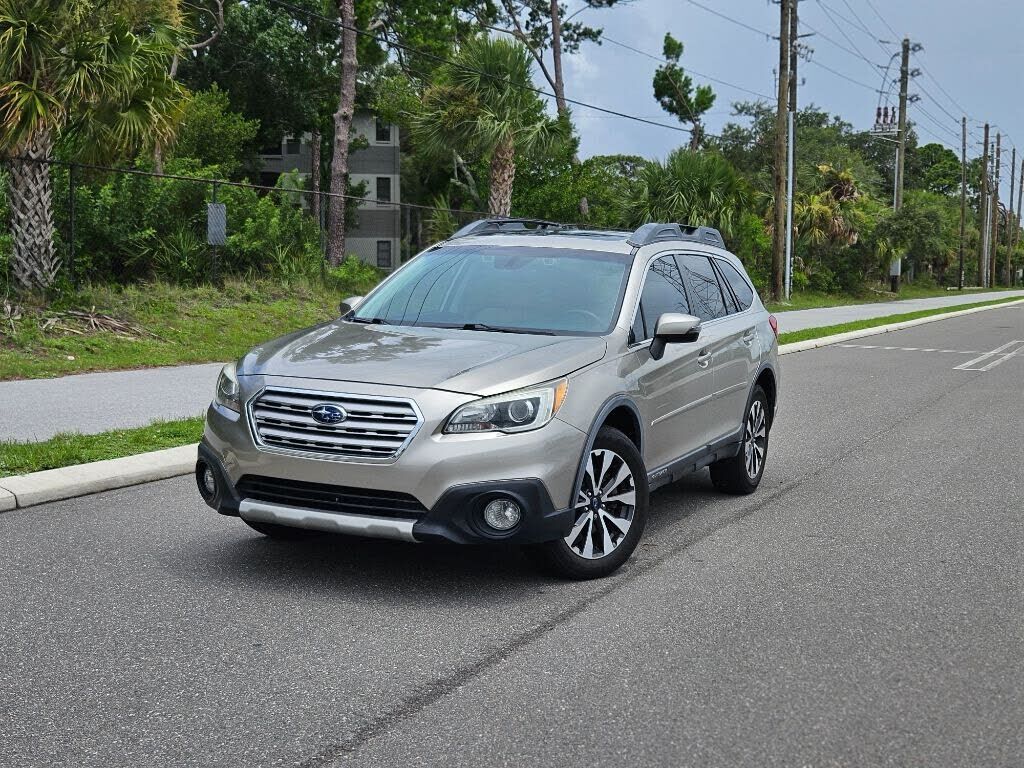 2017 SUBARU Outback