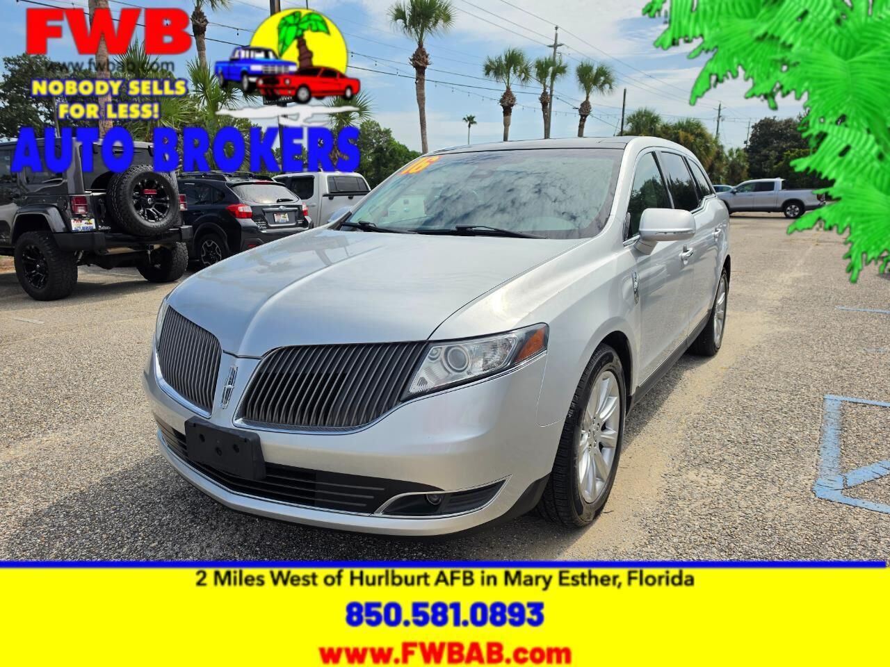 2016 LINCOLN MKT