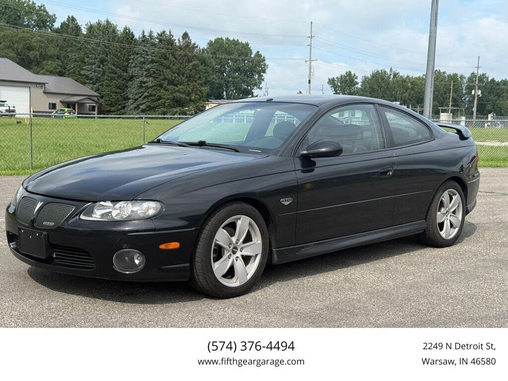 2004 PONTIAC GTO