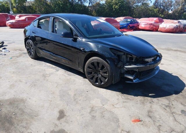 2022 TESLA Model 3