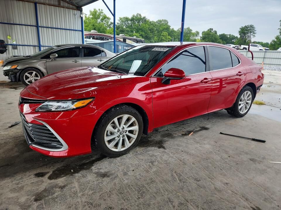 2023 TOYOTA Camry