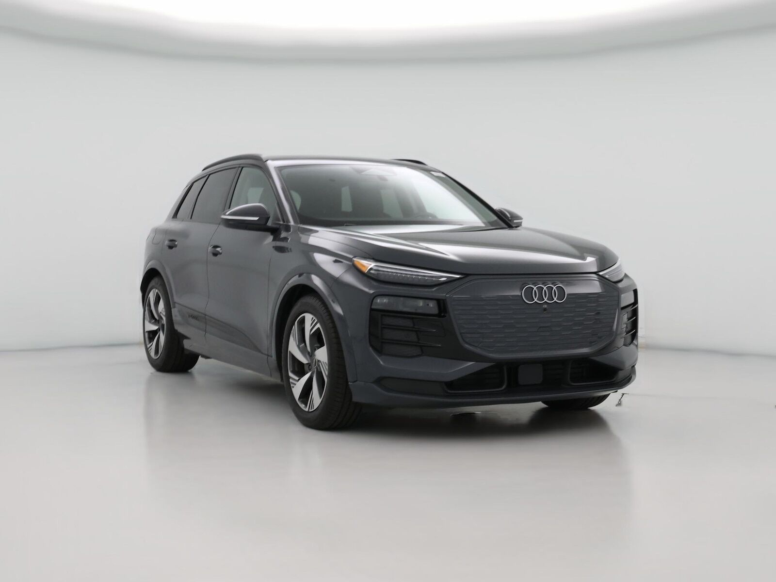 2025 AUDI Q6