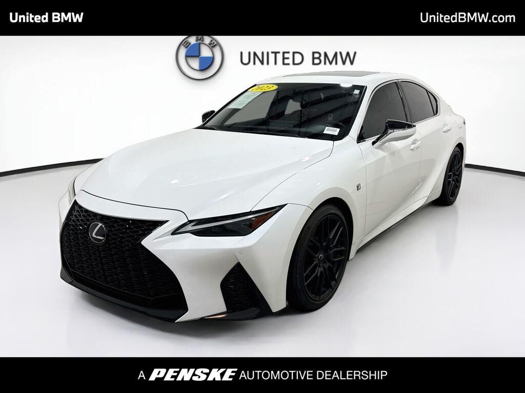 2023 LEXUS IS